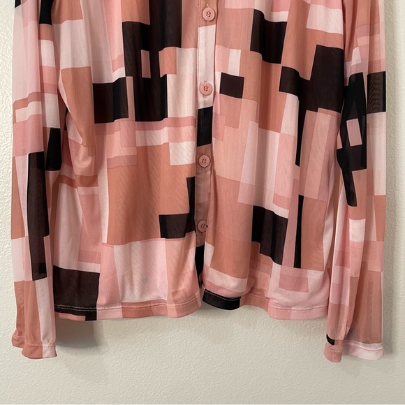 Calvin Klein Women's Printed Mesh Button Front Shirt Size XL Color Block - Picture 3 of 6